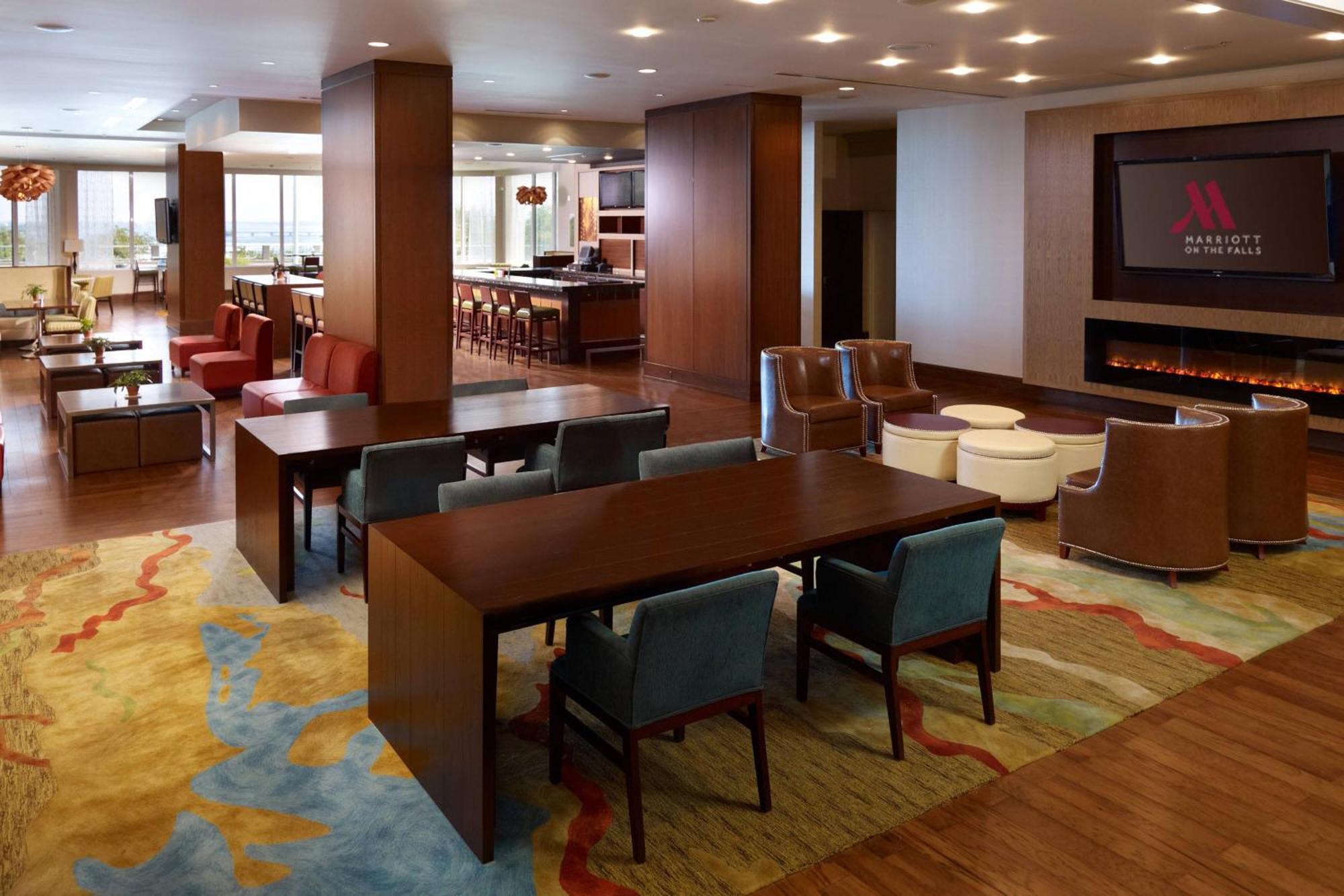 ไนแองการา ฟอลล์ แมริออท ออน เดอะ ฟอลล์ Hotel ไนแอการาฟอลส์ ภายนอก รูปภาพ
